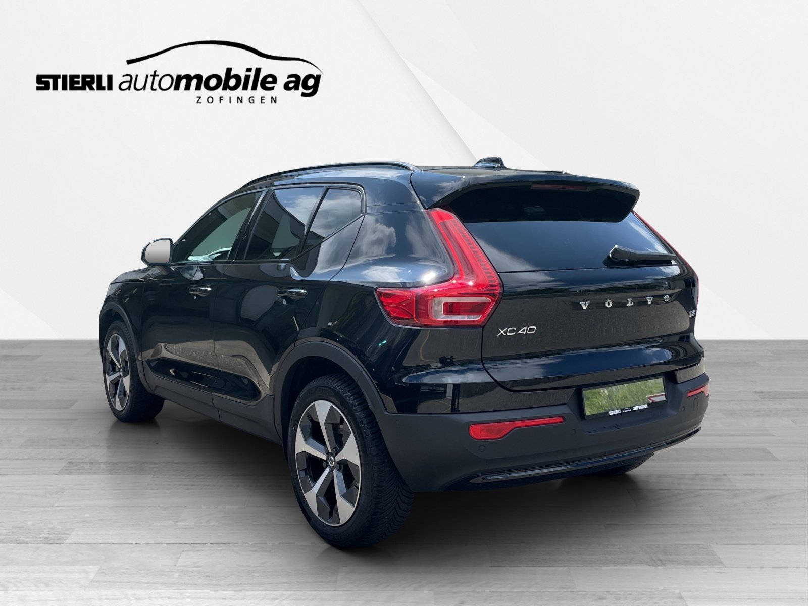 VOLVO XC40 2.0 B3 MH Plus Dark, Mild-Hybrid Benzin/Elektro, Occasion / Gebraucht, Automatik - 7