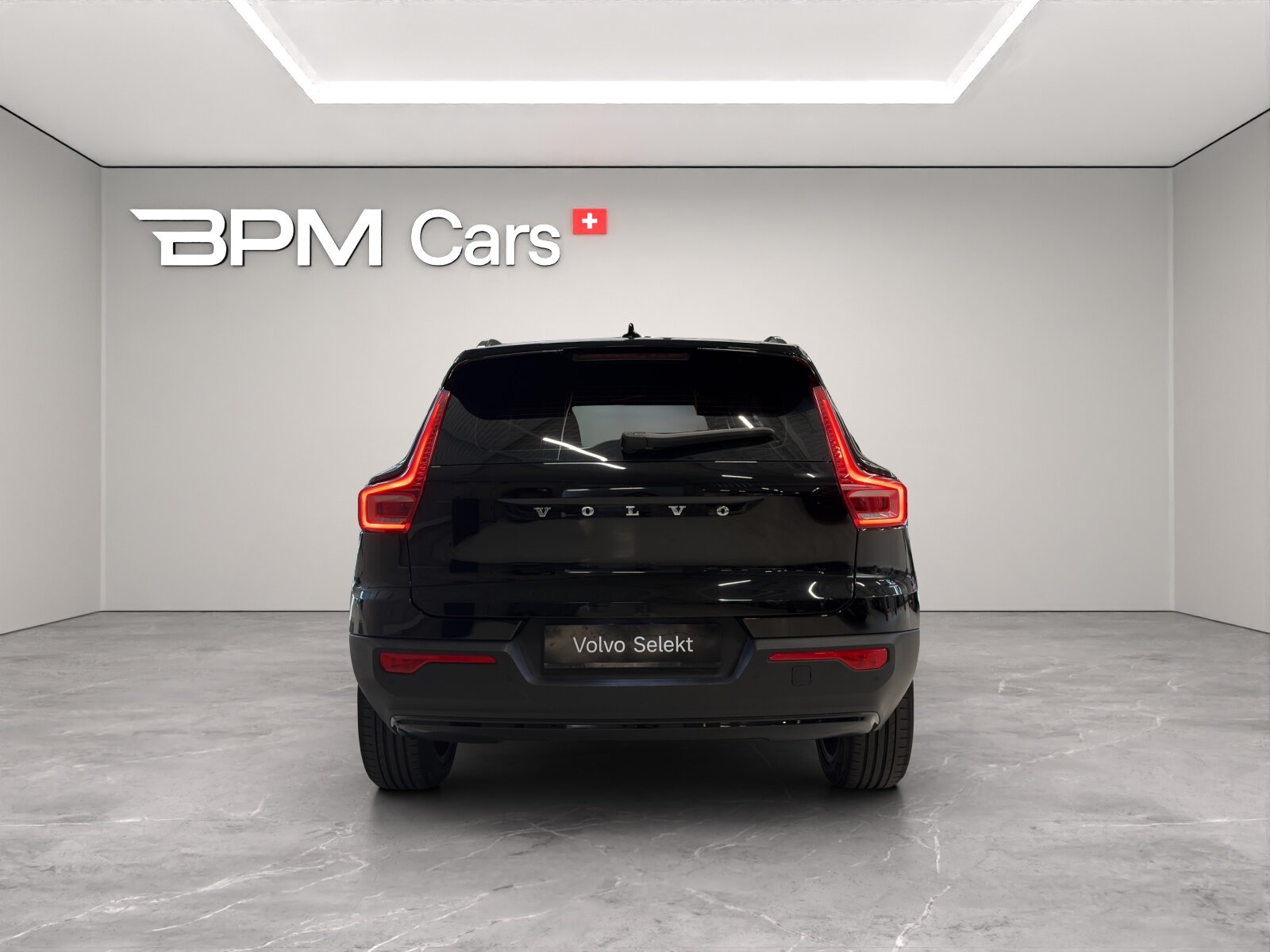 VOLVO XC40 1.5 T4 PiH R-Design, Plug-in-Hybrid Benzin/Elektro, Occasion / Gebraucht, Automatik - 5