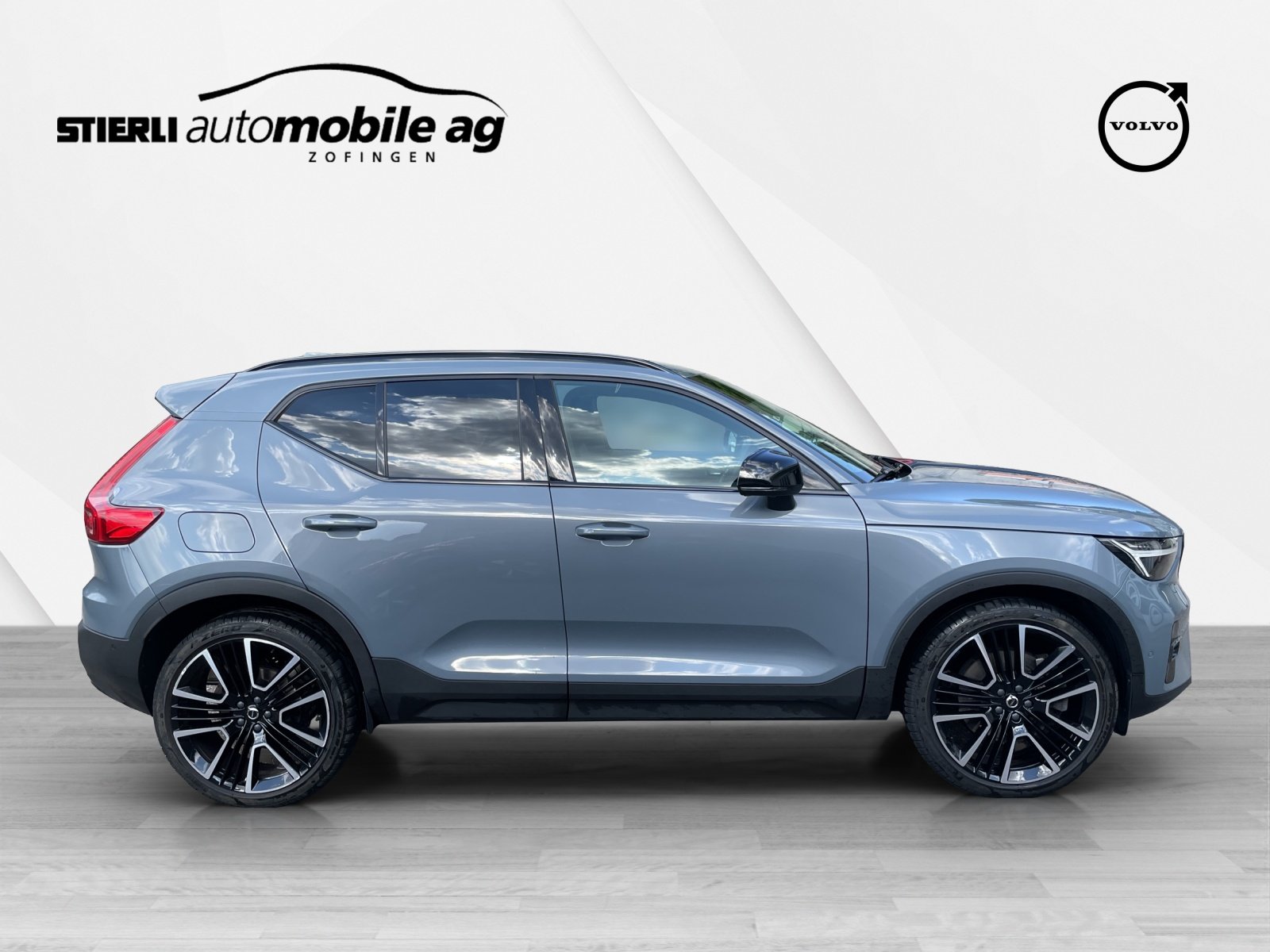 VOLVO XC40 1.5 T5 PiH Ultimate Dark, Plug-in-Hybrid Benzin/Elektro, Occasion / Gebraucht, Automatik - 4