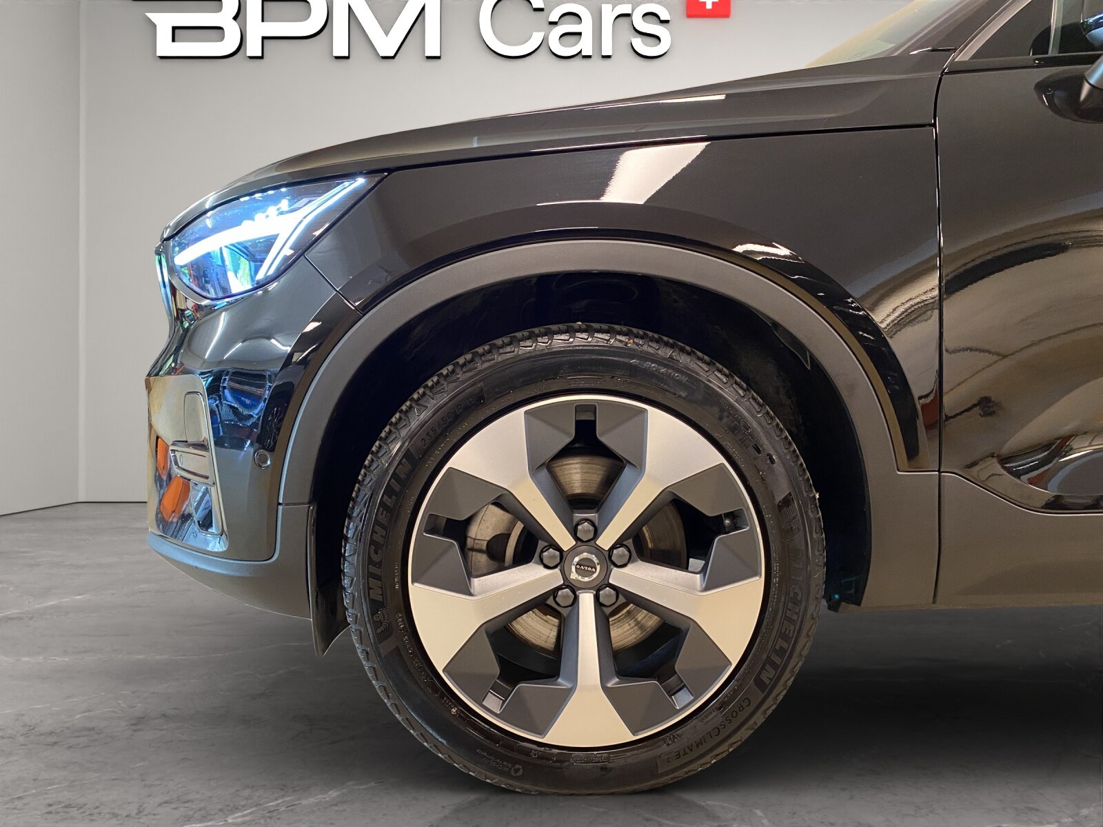 VOLVO XC40 2.0 B4 MH Plus Dark, Mild-Hybrid Benzin/Elektro, Occasion / Gebraucht, Automatik - 7