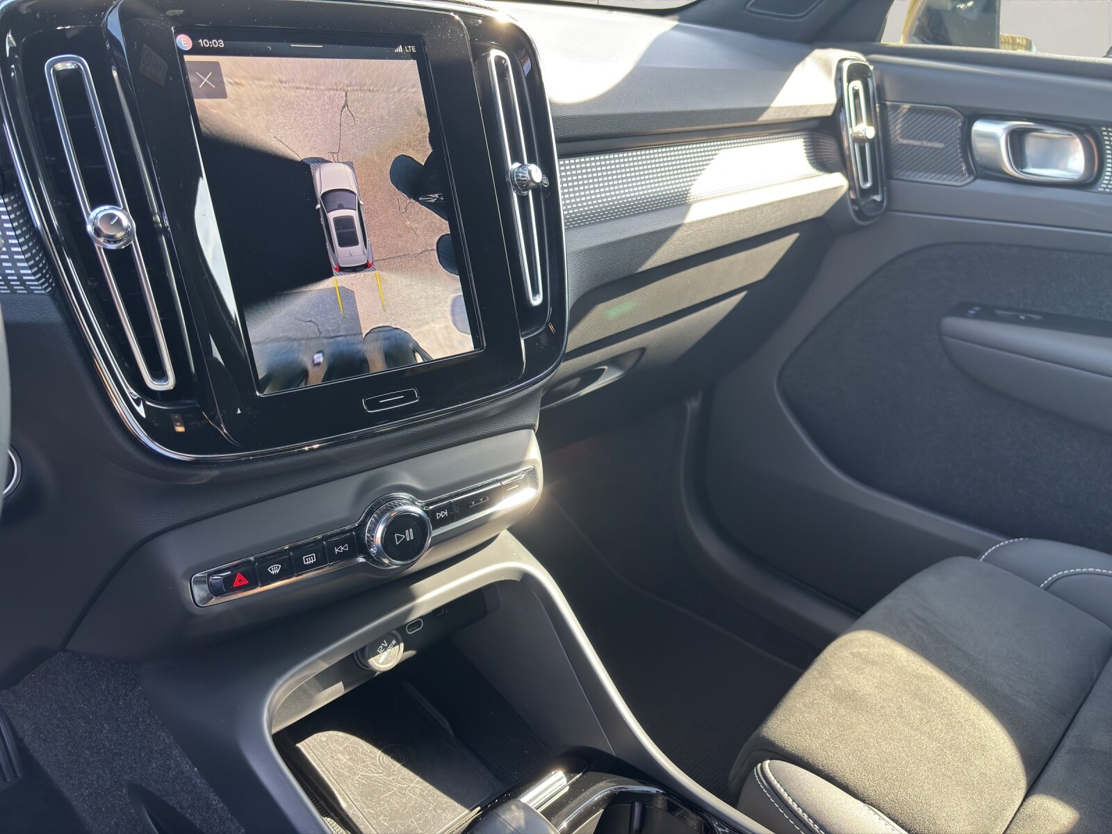 VOLVO XC40 2.0 B3 MH Plus Dark, Hybride Leggero Benzina/Elettrica, Occasioni / Usate, Automatico - 5