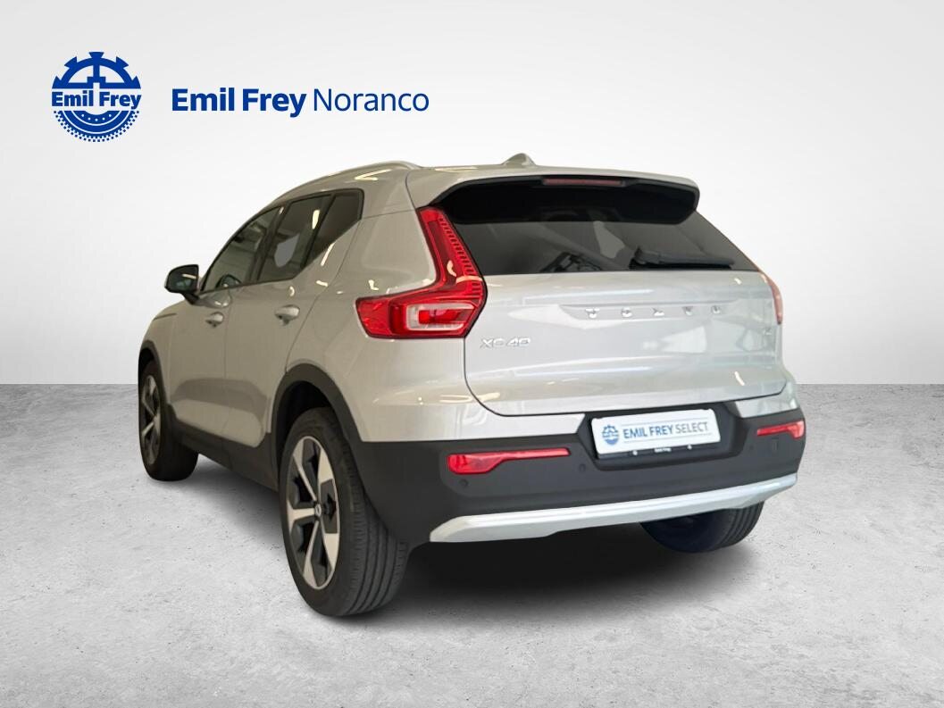 VOLVO XC40 1.5 T2 Core + Ruote invernali incluse, Petrol, Second hand / Used, Automatic - 3