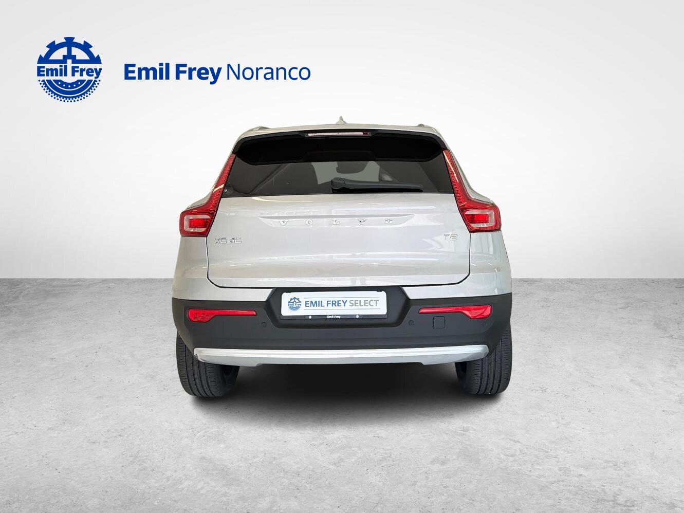 VOLVO XC40 1.5 T2 Core + Ruote invernali incluse, Petrol, Second hand / Used, Automatic - 4