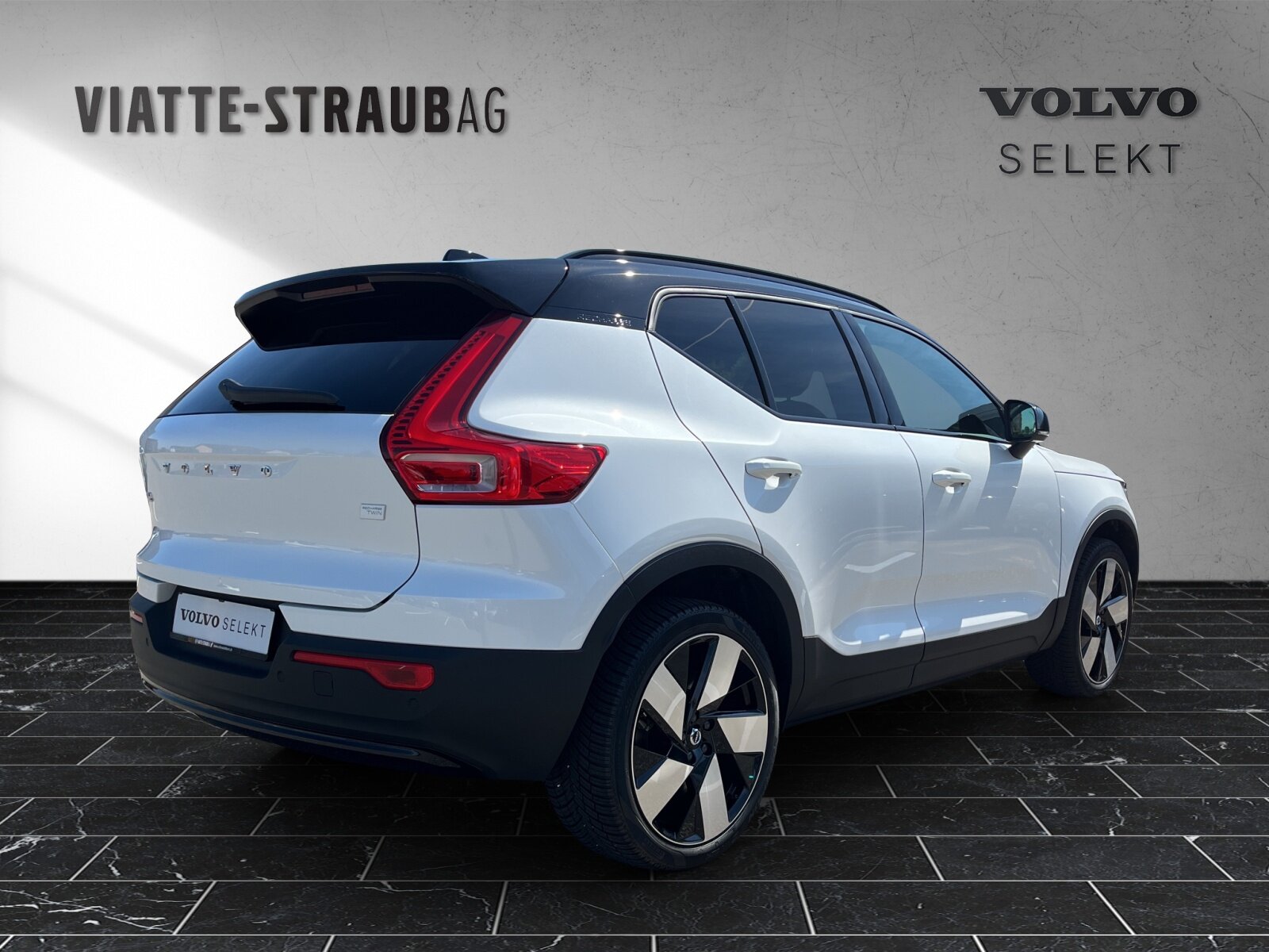 VOLVO XC40 E80 Twin Plus AWD, Electric, Second hand / Used, Automatic - 5