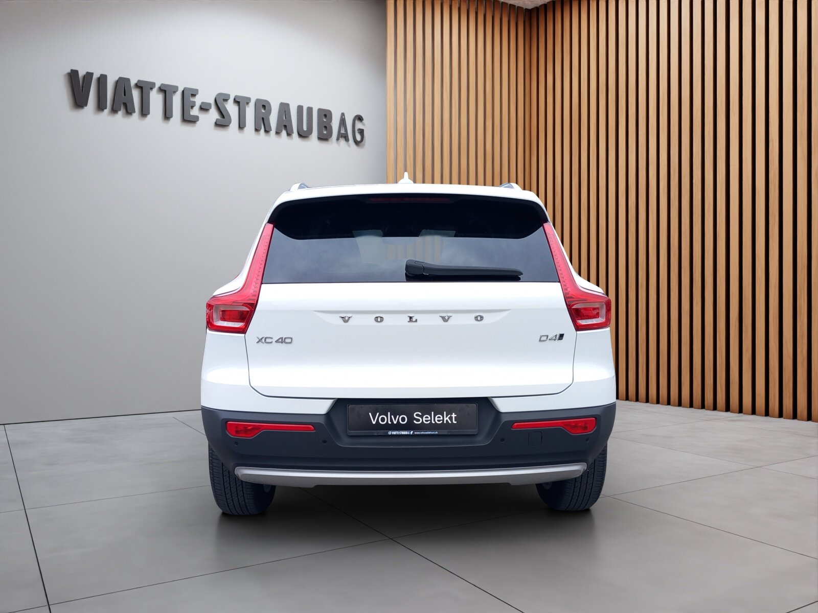 VOLVO XC40 2.0 D4 Momentum AWD, Diesel, Second hand / Used, Automatic - 4