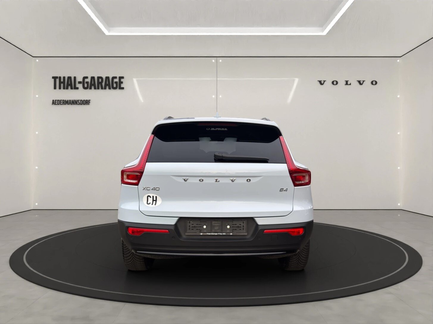 VOLVO XC40 2.0 B4 MH Plus Dark, Mild-Hybrid Benzin/Elektro, Occasion / Gebraucht, Automatik - 5