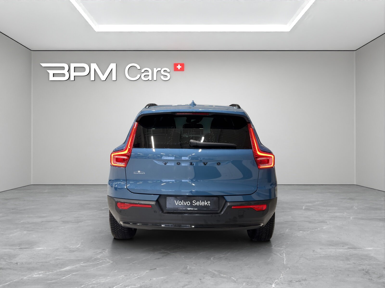 VOLVO XC40 1.5 T4 PiH Plus Dark, Plug-in-Hybrid Petrol/Electric, Second hand / Used, Automatic - 3