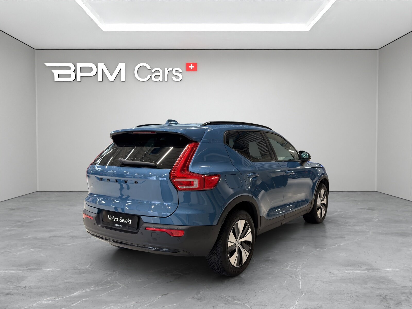 VOLVO XC40 1.5 T4 PiH Plus Dark, Plug-in-Hybrid Petrol/Electric, Second hand / Used, Automatic - 4