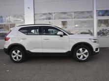 VOLVO XC40 T2 Momentum Light Geartronic, Petrol, Second hand / Used, Automatic - 2