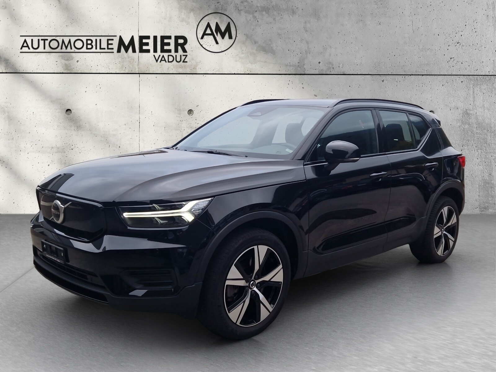 VOLVO XC40 P6 Core