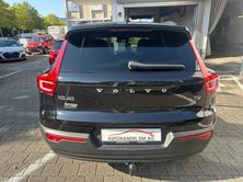 VOLVO XC40 T2 Momentum Light Geartronic, Petrol, Second hand / Used, Automatic - 5