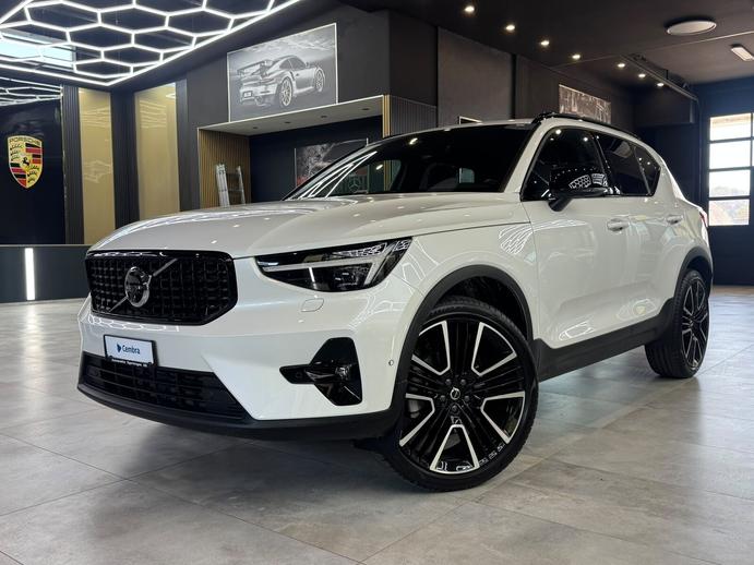VOLVO XC40 B4 Benzin Mild Hybrid Ultra Dark DCT, Mild-Hybrid Petrol/Electric, Second hand / Used, Automatic
