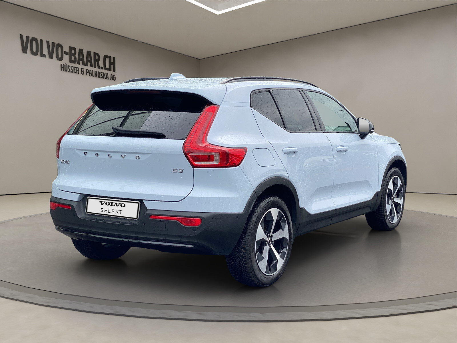 VOLVO XC40 2.0 B3 MH Plus Dark, Mild-Hybrid Petrol/Electric, Second hand / Used, Automatic - 5