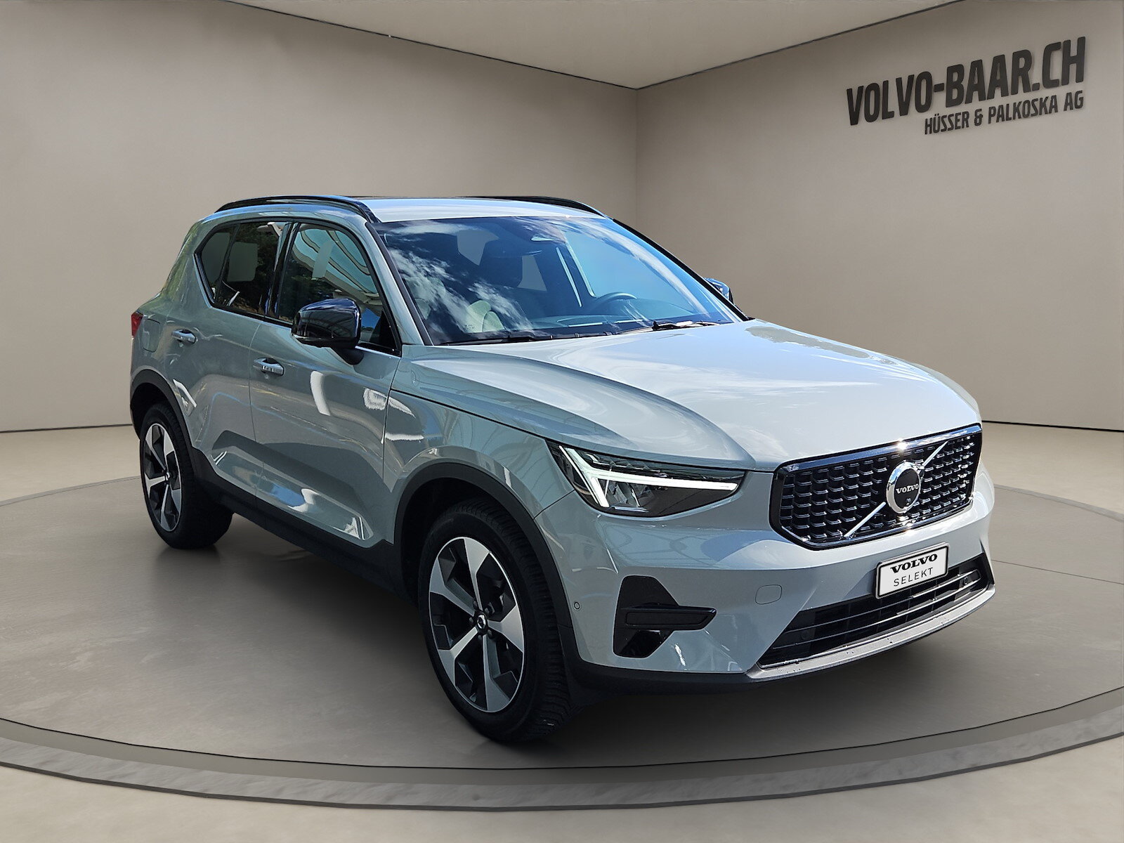VOLVO XC40 2.0 B3 MH Plus Dark, Mild-Hybrid Petrol/Electric, Second hand / Used, Automatic - 7