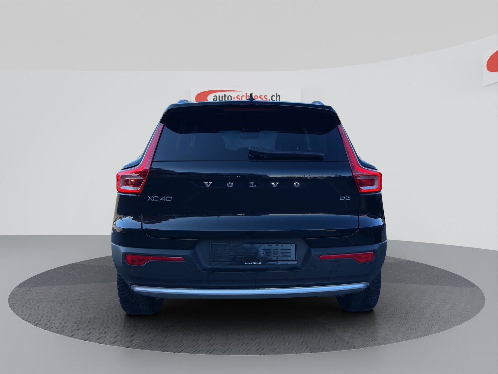 VOLVO XC40 B3 Benzin Mild Hybrid Core DCT, Mild-Hybrid Benzin/Elektro, Occasion / Gebraucht, Automatik - 4