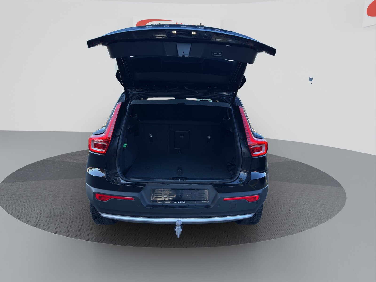 VOLVO XC40 B3 Benzin Mild Hybrid Core DCT, Mild-Hybrid Benzin/Elektro, Occasion / Gebraucht, Automatik - 5