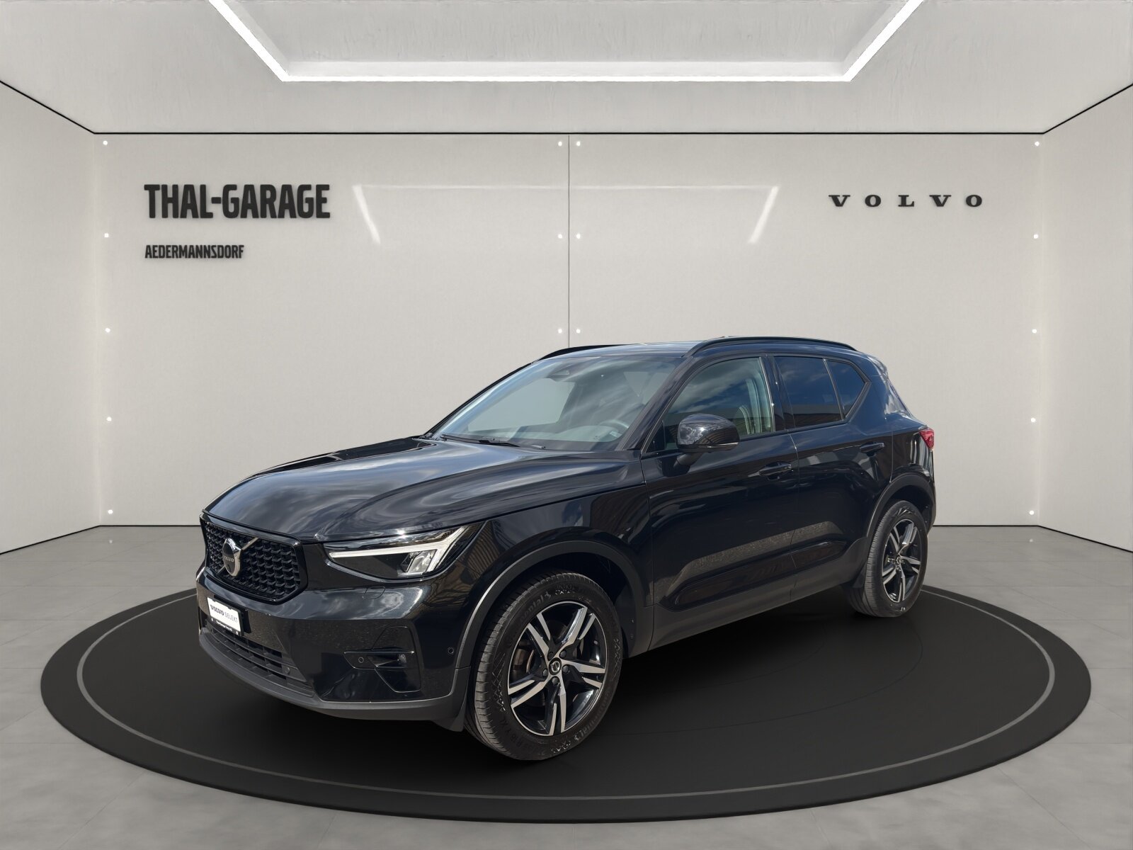 VOLVO XC40 2.0 B4 MH Plus Dark AWD