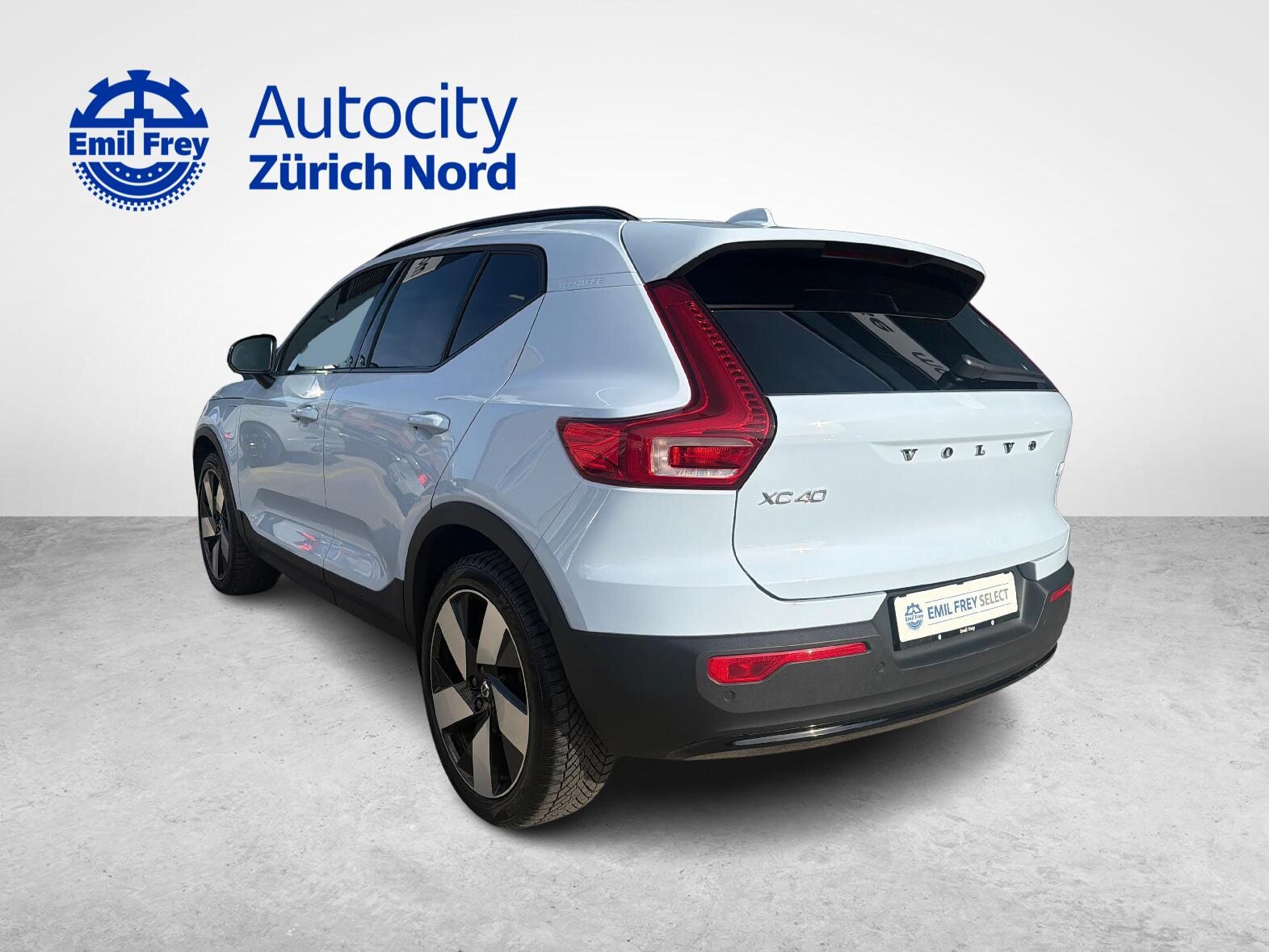VOLVO XC40 1.5 T4 PiH Ultimate Dark, Plug-in-Hybrid Benzin/Elektro, Occasion / Gebraucht, Automatik - 3