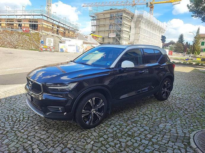 VOLVO XC40 2.0 T5 Momentum AWD, Petrol, Second hand / Used, Automatic