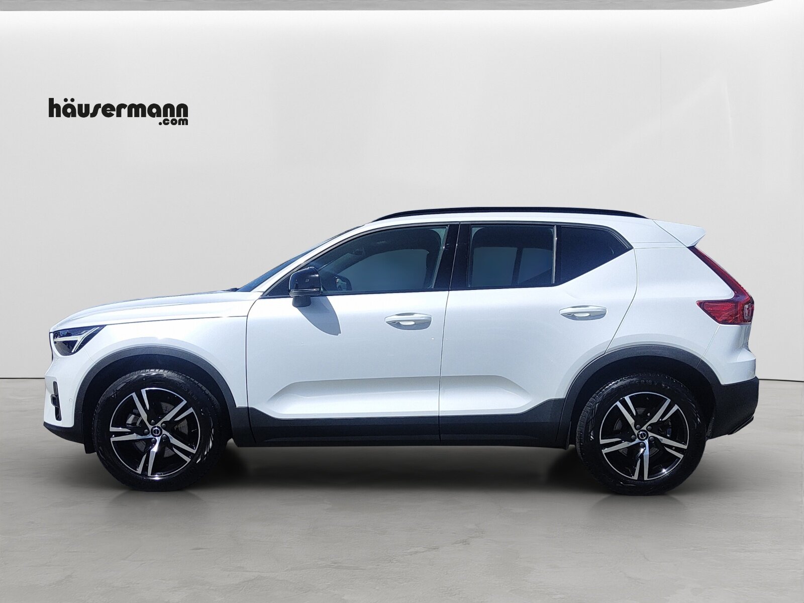 VOLVO XC40 2.0 B3 MH Plus Dark, Hybride Leggero Benzina/Elettrica, Occasioni / Usate, Automatico - 3