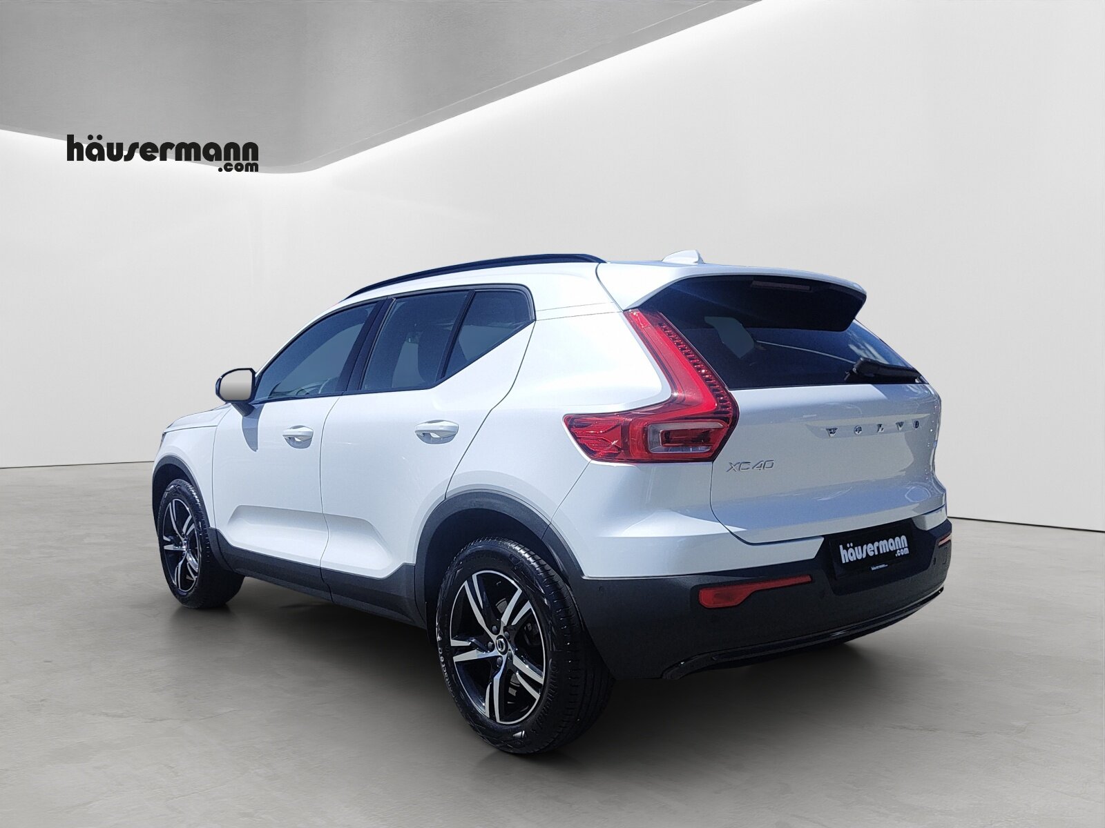 VOLVO XC40 2.0 B3 MH Plus Dark, Hybride Leggero Benzina/Elettrica, Occasioni / Usate, Automatico - 4