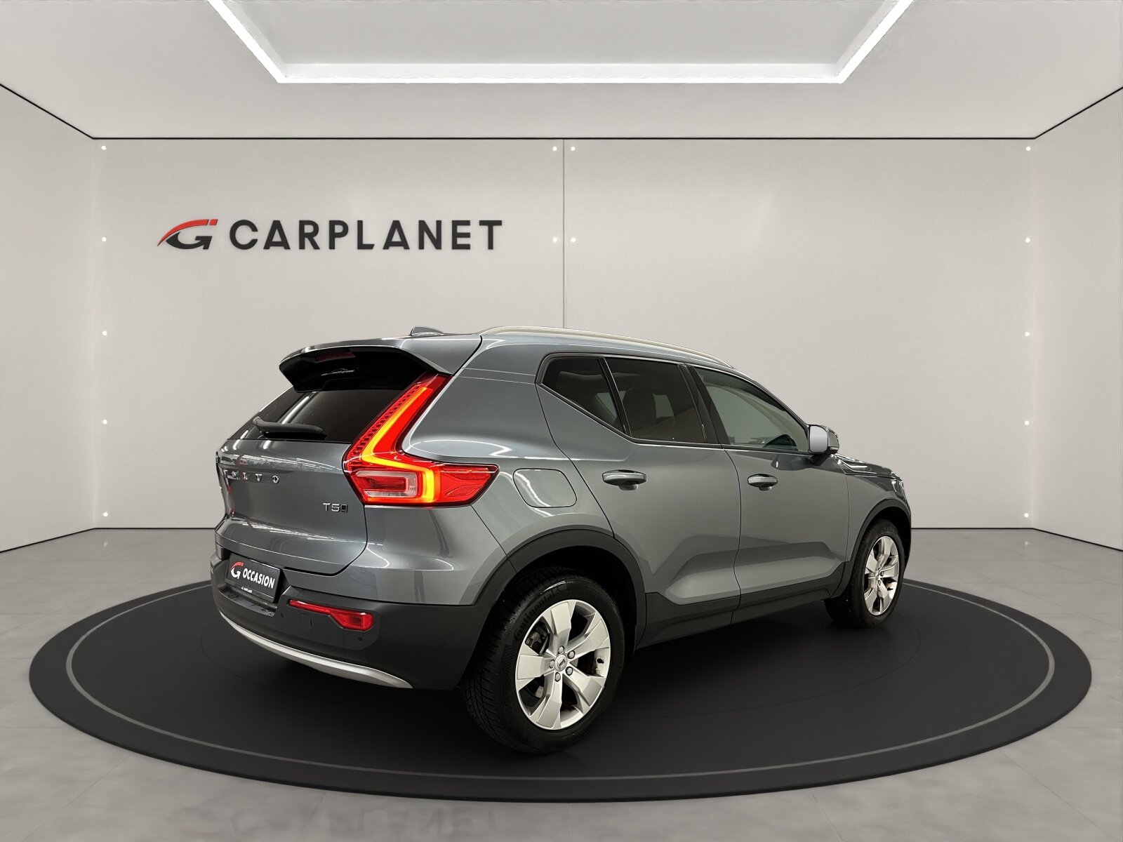 VOLVO XC40 2.0 T5 Momentum AWD, Petrol, Second hand / Used, Automatic - 5