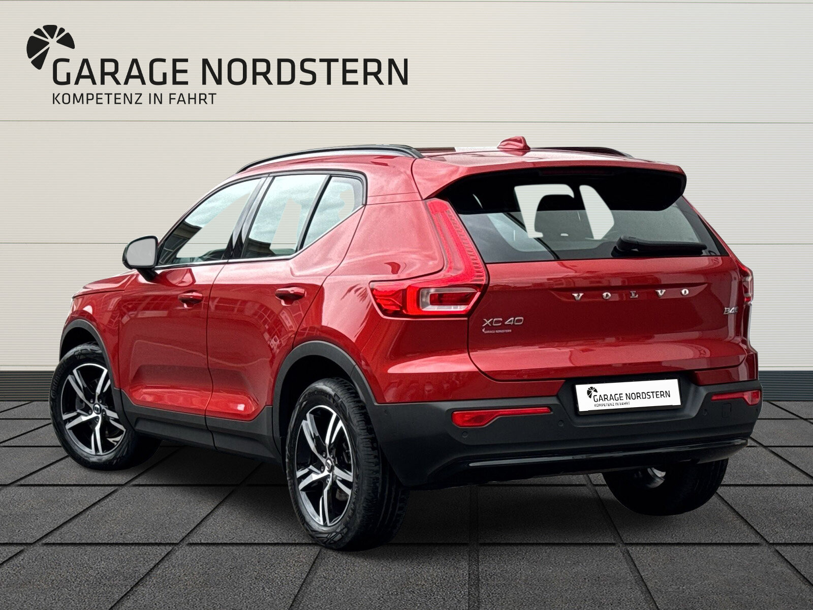VOLVO XC40 2.0 B4 MH Plus Dark AWD, Hybride Leggero Benzina/Elettrica, Occasioni / Usate, Automatico - 3
