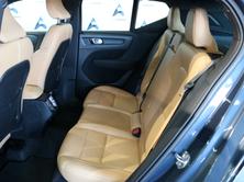 VOLVO XC40 B4 Benzin Mild Hybrid AWD Momentum Geartronic, Mild-Hybrid Benzin/Elektro, Occasion / Gebraucht, Automatik - 4