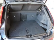 VOLVO XC40 B4 Benzin Mild Hybrid AWD Momentum Geartronic, Mild-Hybrid Benzin/Elektro, Occasion / Gebraucht, Automatik - 5
