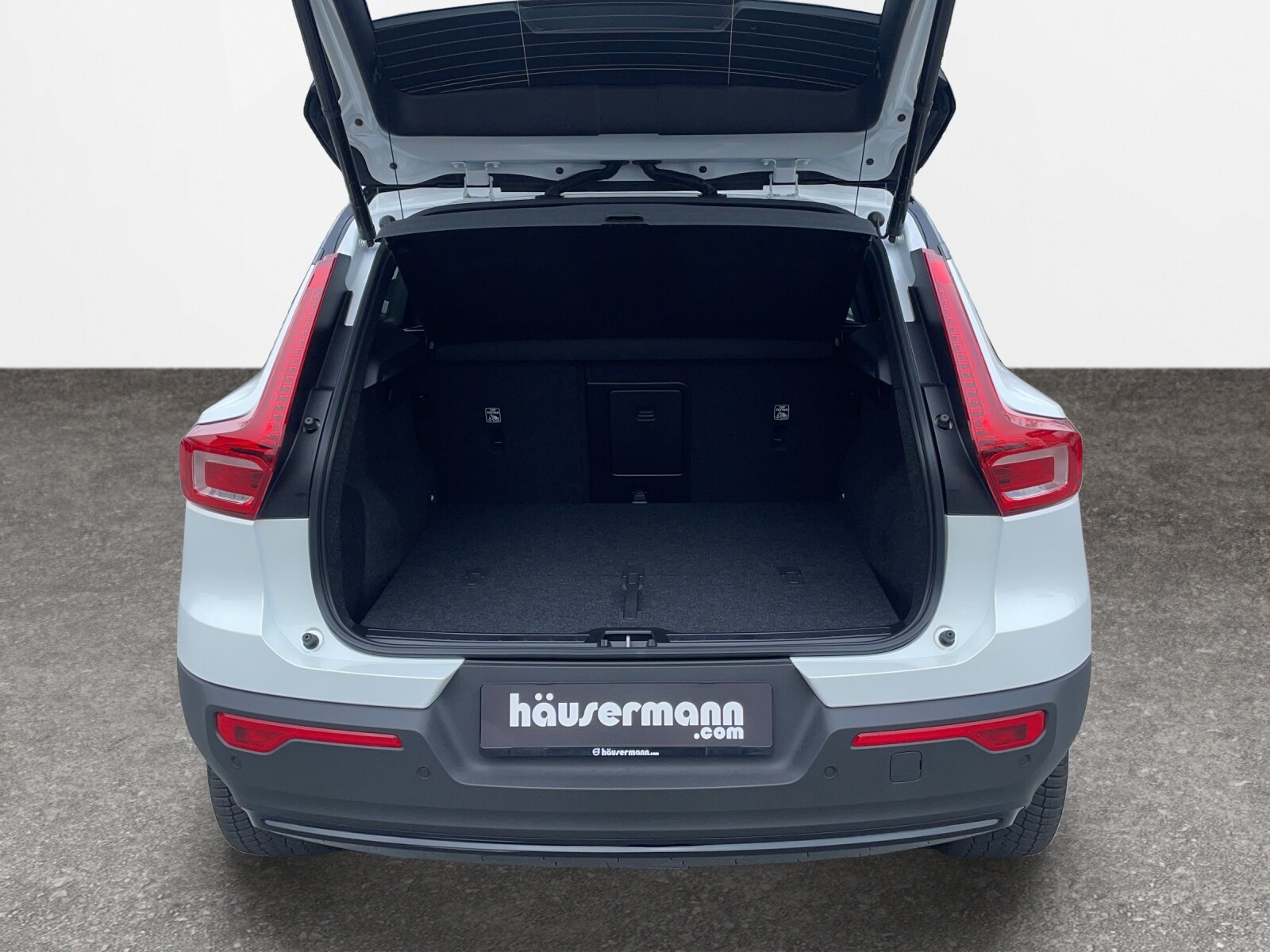 VOLVO XC40 E80 Twin Ultimate AWD, Elektro, Occasion / Gebraucht, Automatik - 6