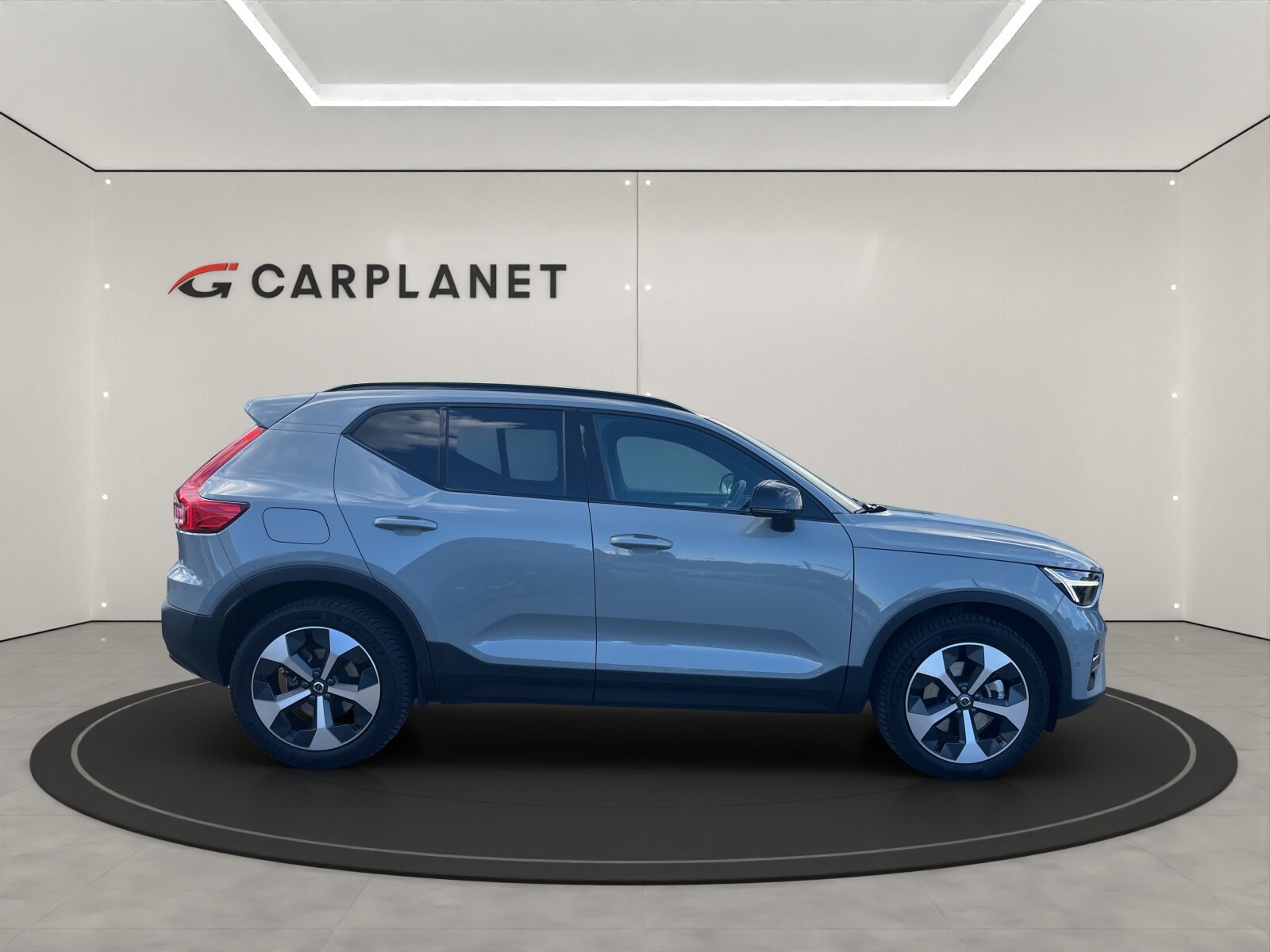 VOLVO XC40 2.0 B3 MH Plus Dark, Mild-Hybrid Benzin/Elektro, Occasion / Gebraucht, Automatik - 3