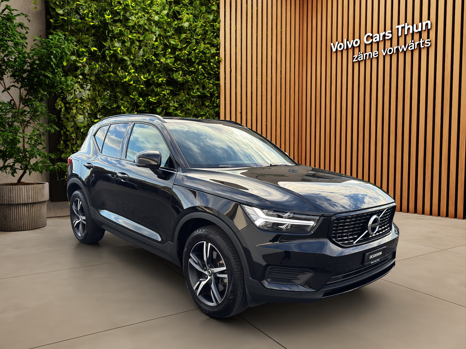 VOLVO XC40 2.0 T4 R-Design, Essence, Occasion / Utilisé, Automatique - 3