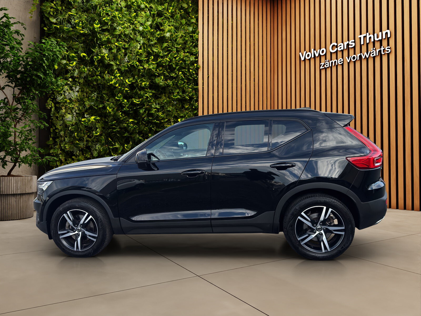 VOLVO XC40 2.0 T4 R-Design, Essence, Occasion / Utilisé, Automatique - 5