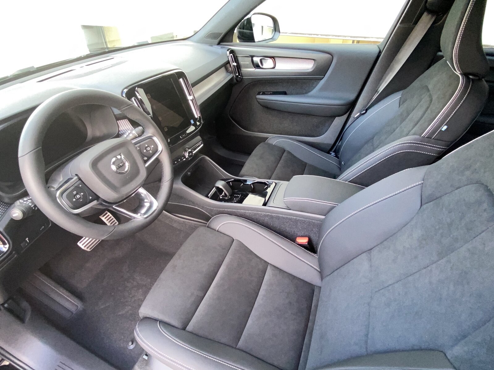 VOLVO XC40 P6 Ultimate, Elektro, Occasion / Gebraucht, Automatik - 5