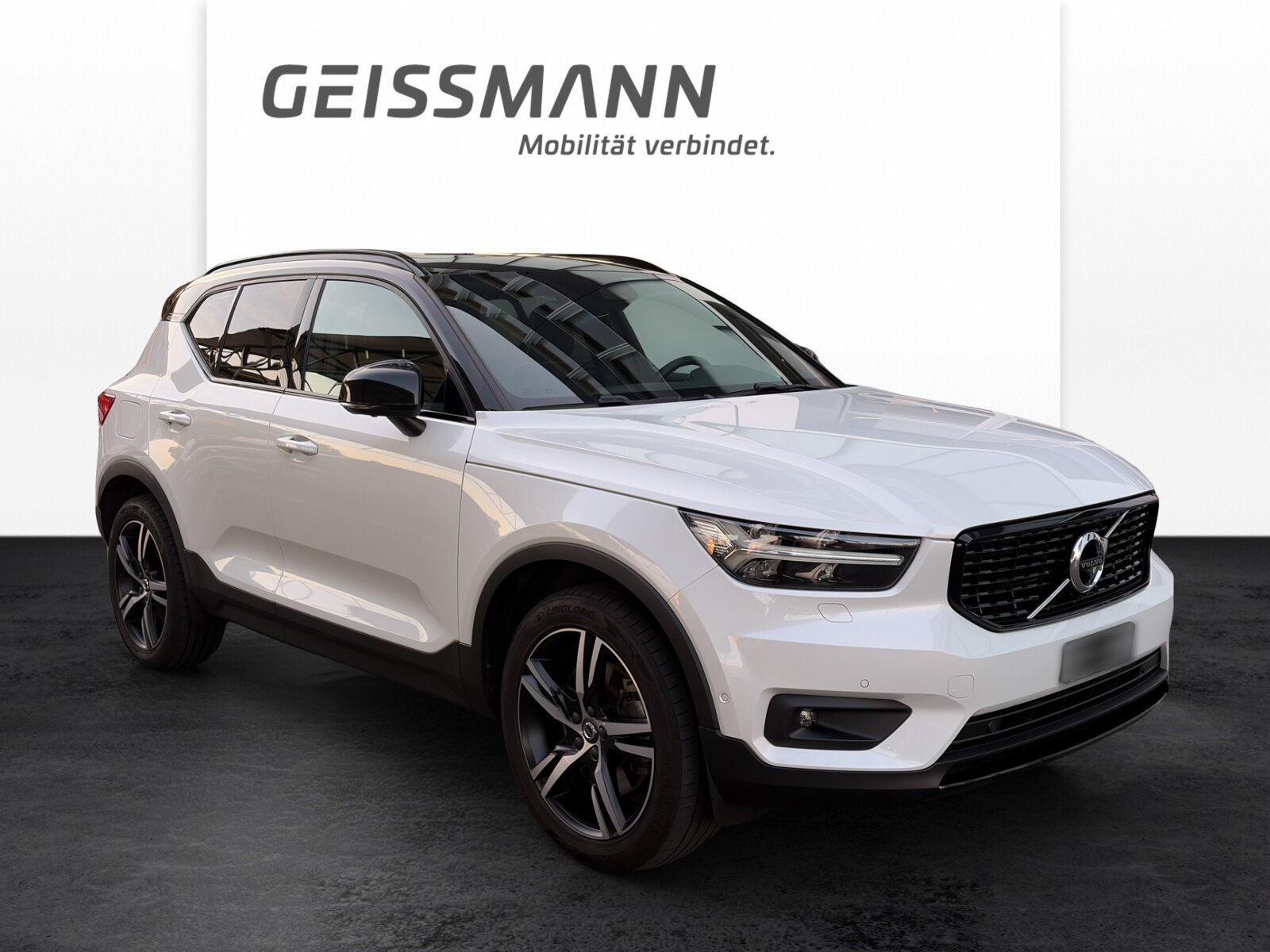 VOLVO XC40 1.5 T5 PiH R-Design, Plug-in-Hybrid Benzin/Elektro, Occasion / Gebraucht, Automatik - 2
