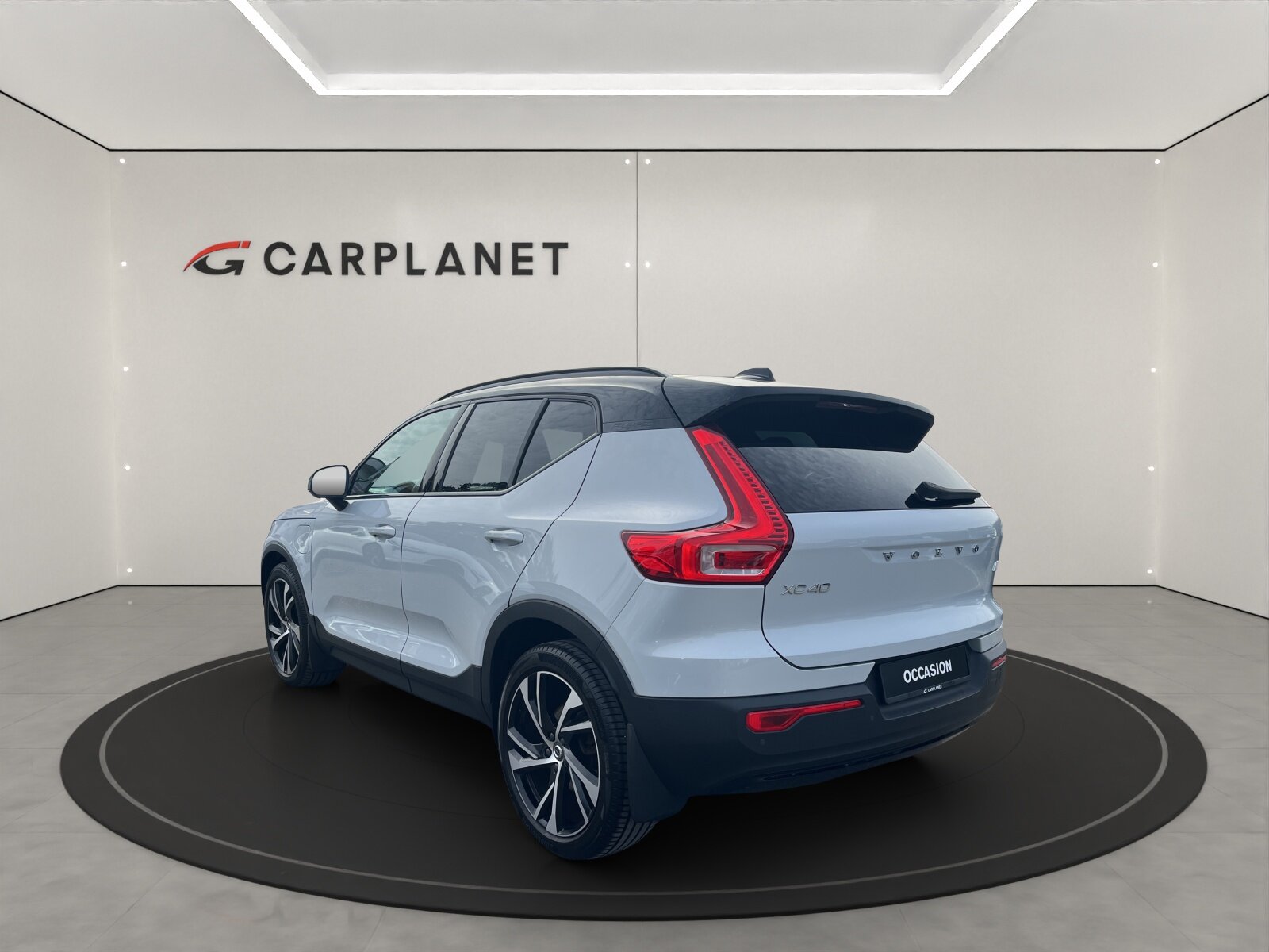 VOLVO XC40 1.5 T5 PiH R-Design, Plug-in-Hybrid Petrol/Electric, Second hand / Used, Automatic - 4