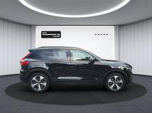 VOLVO XC40 2.0 B3 MH Plus Dark, Mild-Hybrid Petrol/Electric, Second hand / Used, Automatic - 5