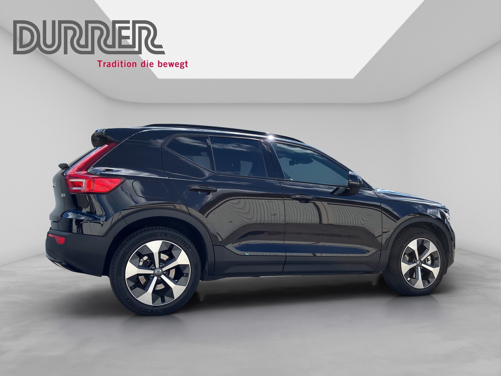 VOLVO XC40 2.0 B3 MH Plus Dark, Hybride Léger Essence/Électricité, Occasion / Utilisé, Automatique - 5