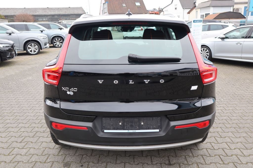 VOLVO XC40 T4 Recharge Hybrid, Voll-Hybrid Benzin/Elektro, Occasion / Gebraucht, Automatik - 6