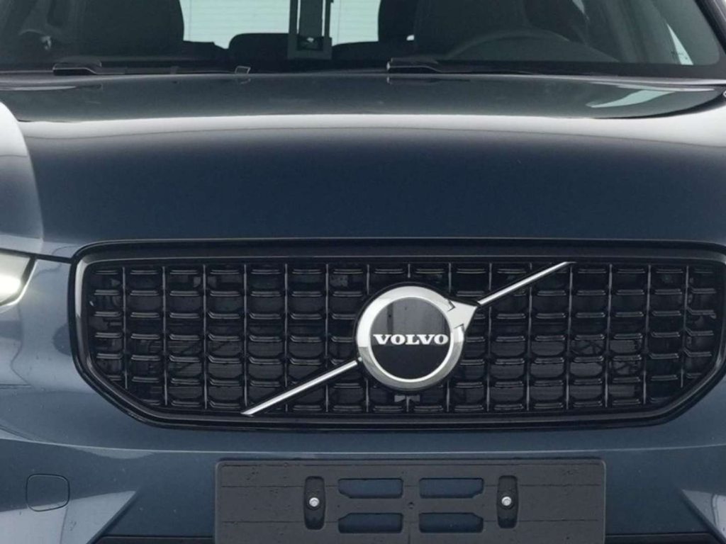 VOLVO XC40 B3 Plus Dark MH, Hybride Leggero Benzina/Elettrica, Occasioni / Usate, Automatico - 4