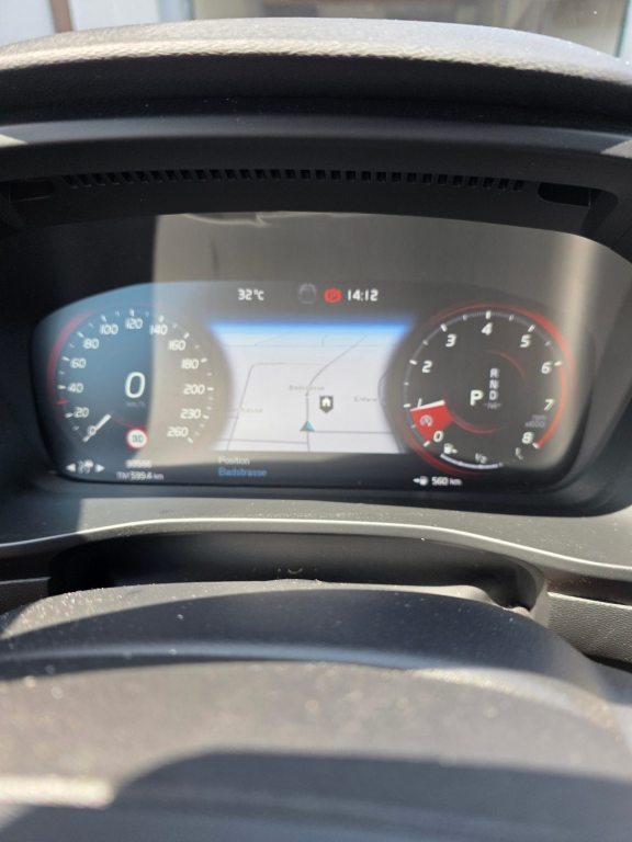 VOLVO XC40 2.0 T5 R-Design AWD, Petrol, Second hand / Used, Automatic - 6
