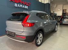 VOLVO XC40 Momentum, Diesel, Occasion / Gebraucht, Automatik - 3