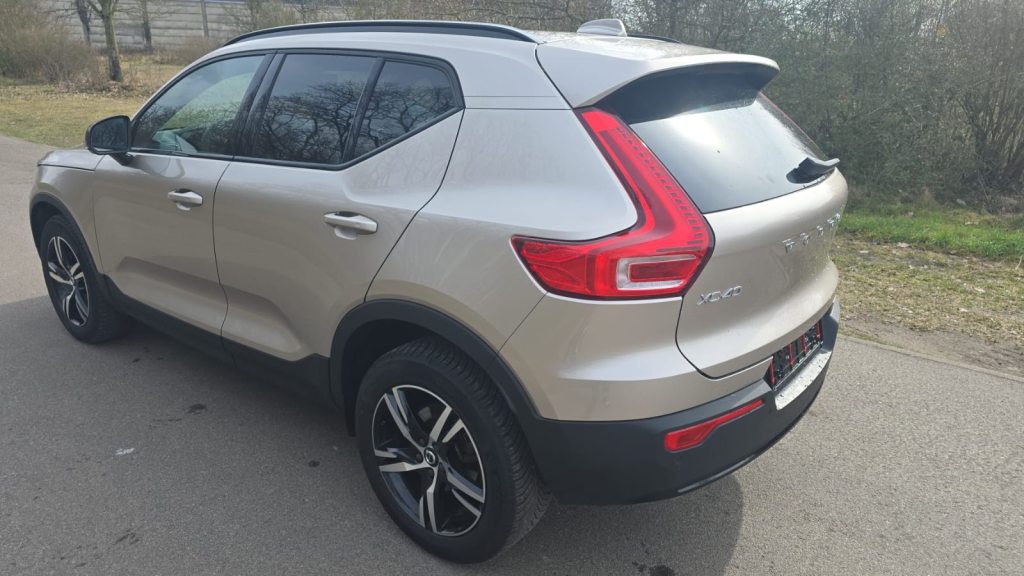 VOLVO XC40 B4, Benzina, Occasioni / Usate, Automatico - 5