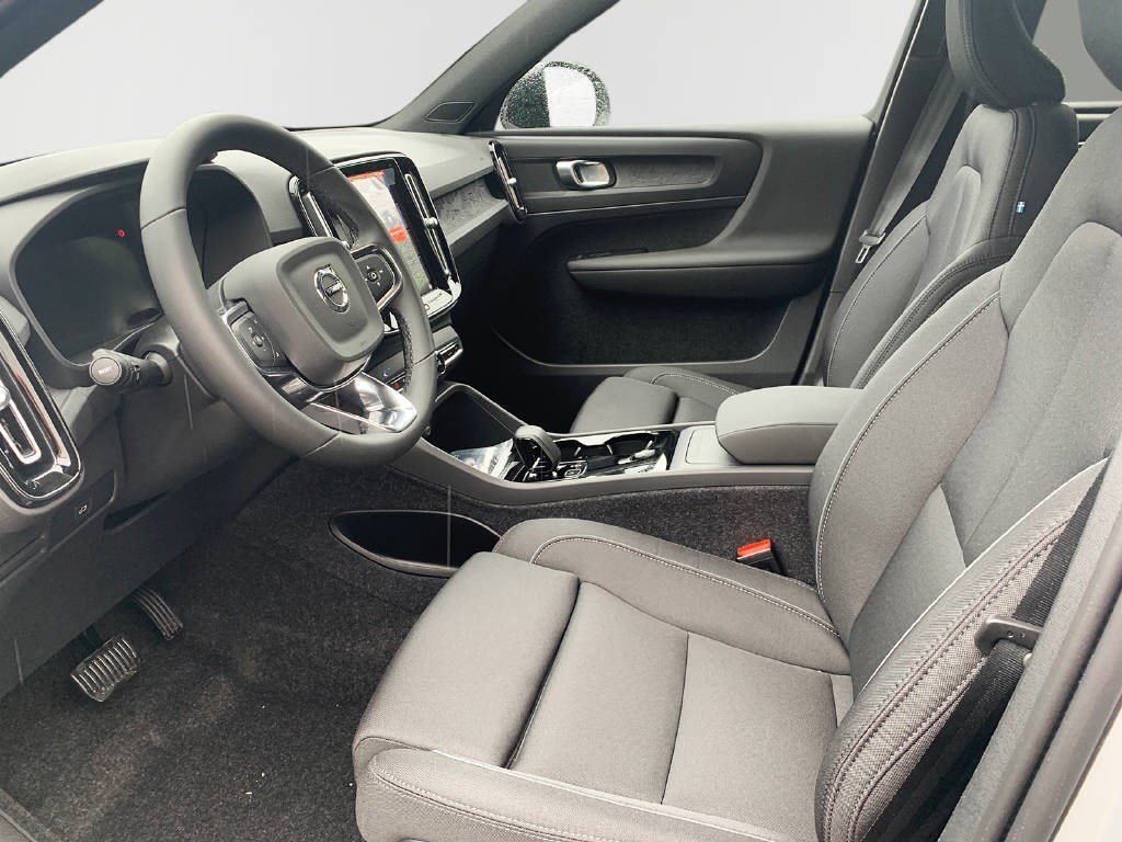 VOLVO XC40 E60 Core, Elektro, Vorführwagen, Automatik - 7