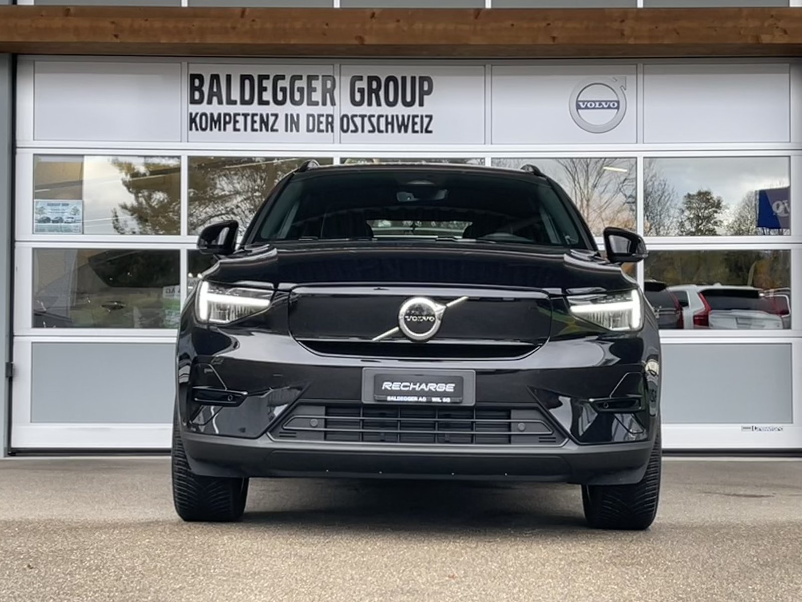 VOLVO XC40 E80 Plus, Elektro, Vorführwagen, Automatik - 4