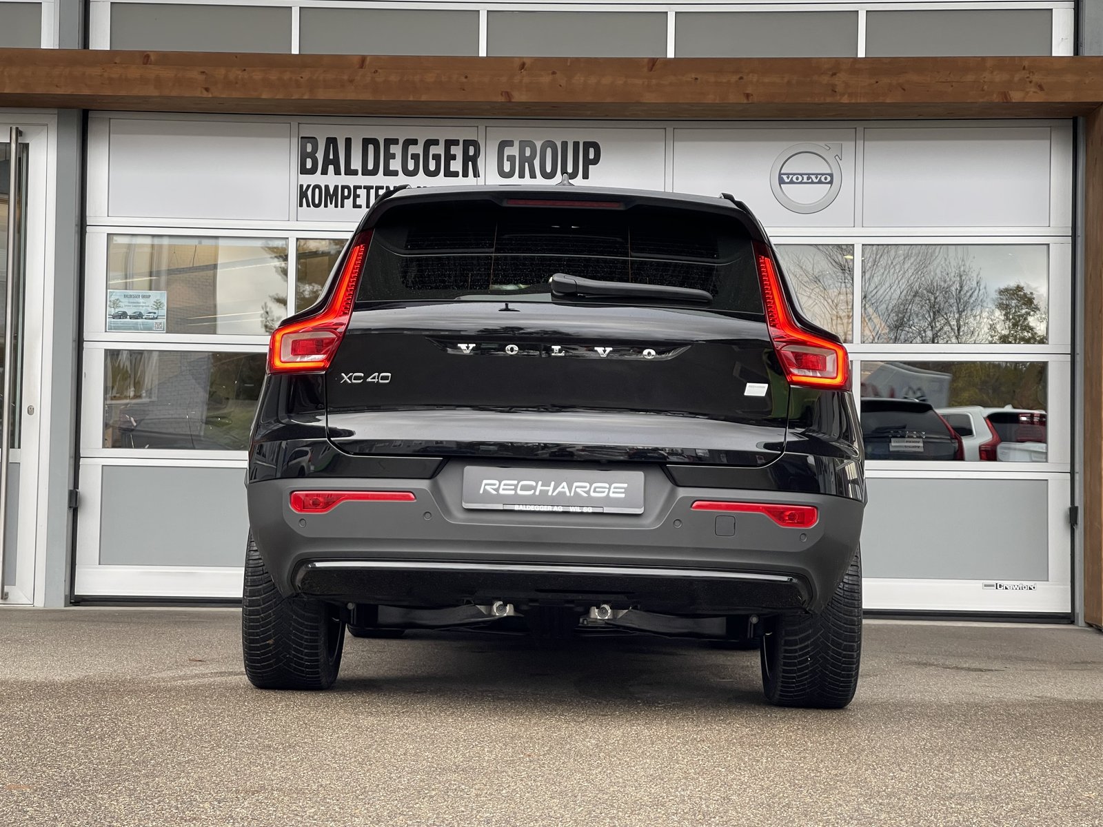 VOLVO XC40 E80 Plus, Elektro, Vorführwagen, Automatik - 5