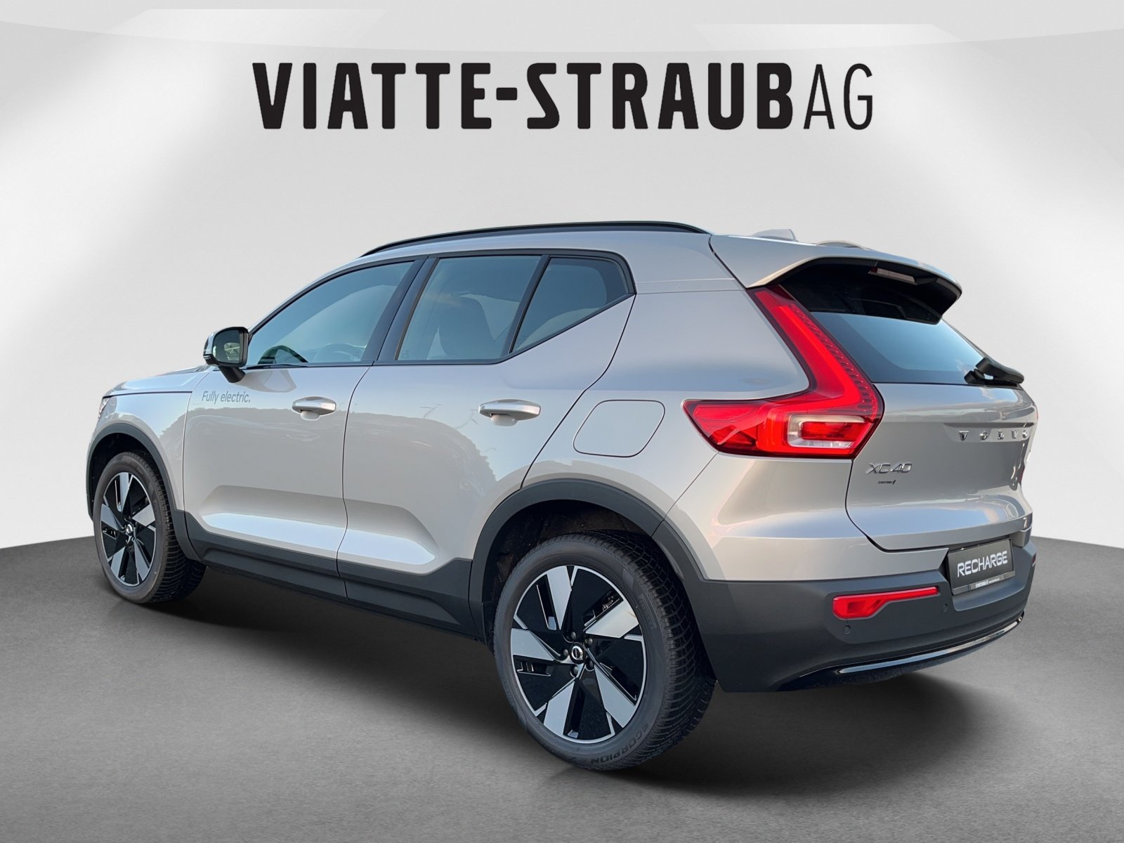 VOLVO XC40 E80 Plus, Elektro, Vorführwagen, Automatik - 3