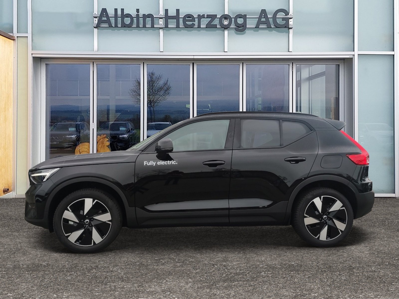 VOLVO XC40 E60 Core, Elektro, Vorführwagen, Automatik - 2