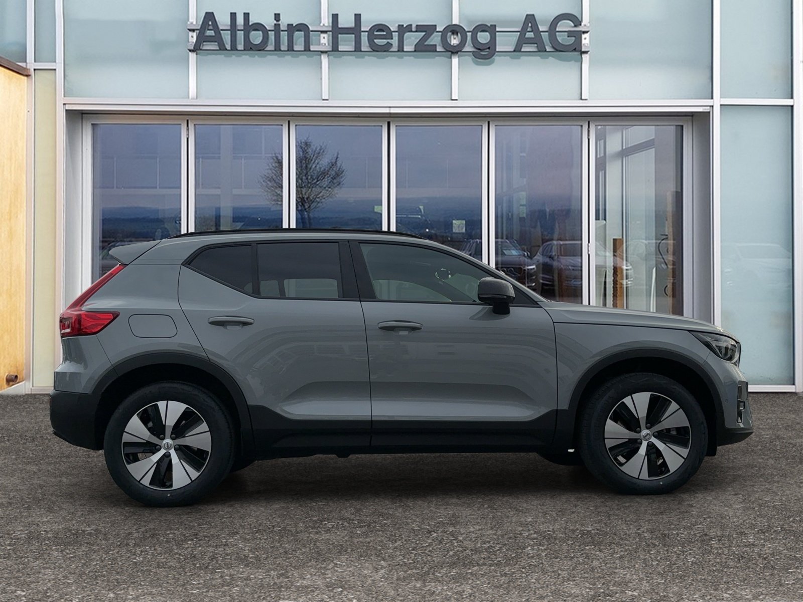 VOLVO XC40 2.0 B4 MH Plus Dark, Mild-Hybrid Benzin/Elektro, Vorführwagen, Automatik - 5