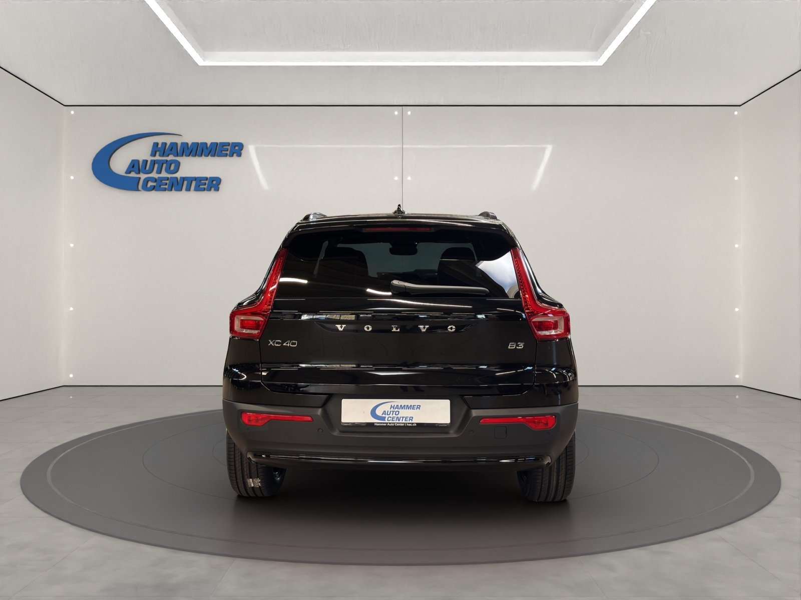 VOLVO XC40 2.0 B3 MH Plus Dark, Mild-Hybrid Petrol/Electric, Ex-demonstrator, Automatic - 2